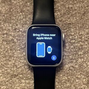 Apple Watch SE (First Gen) 40MM